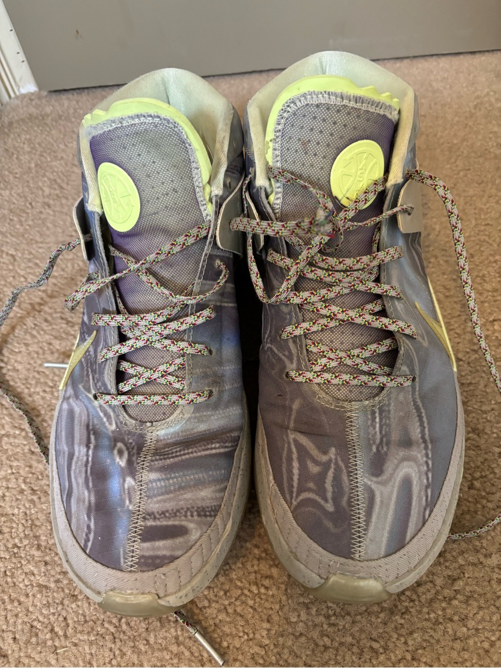Men’s Nike shoes Athletic Sneakers